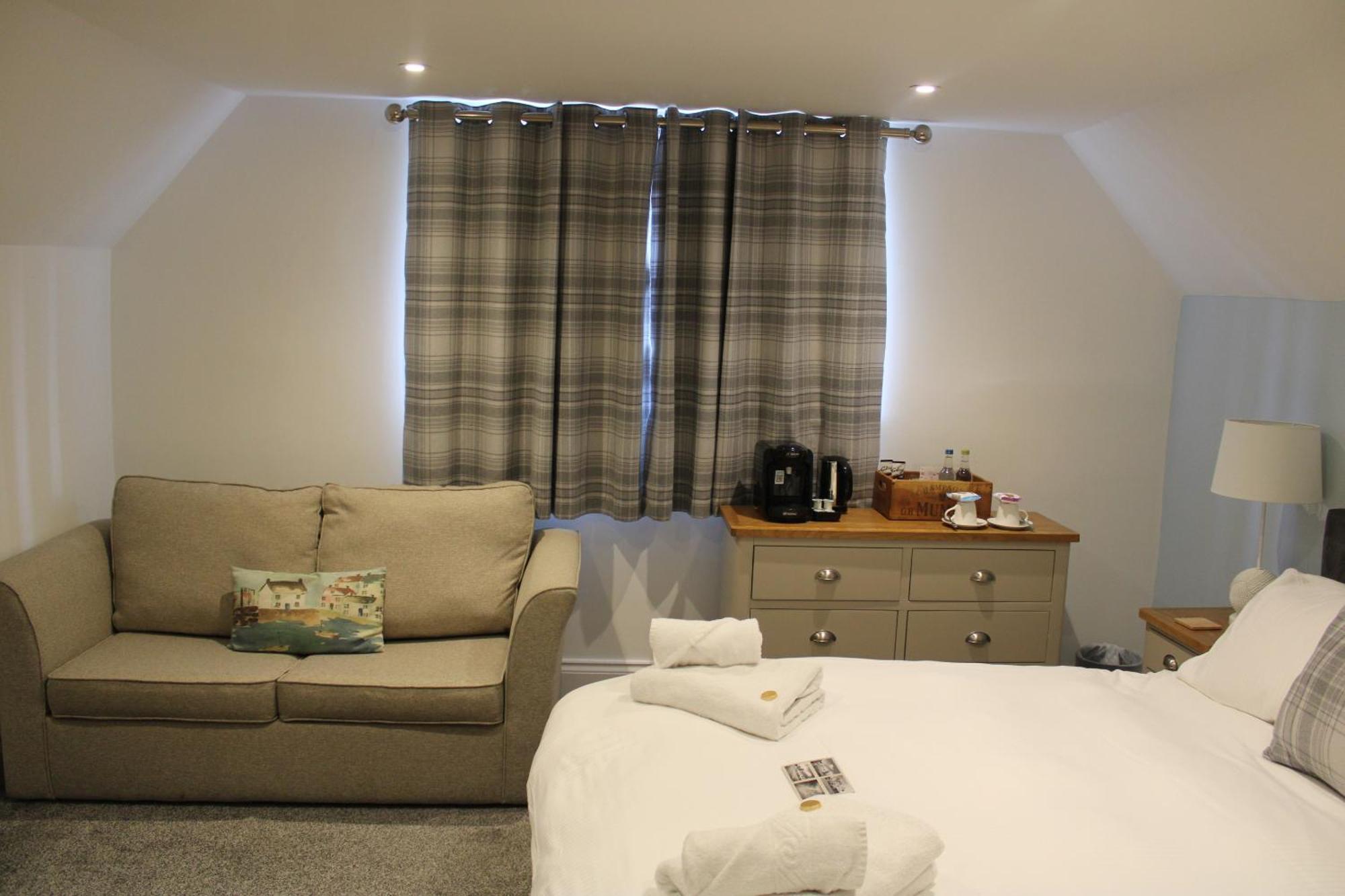 The White Lion Bed & Breakfast Вентнор Екстериор снимка