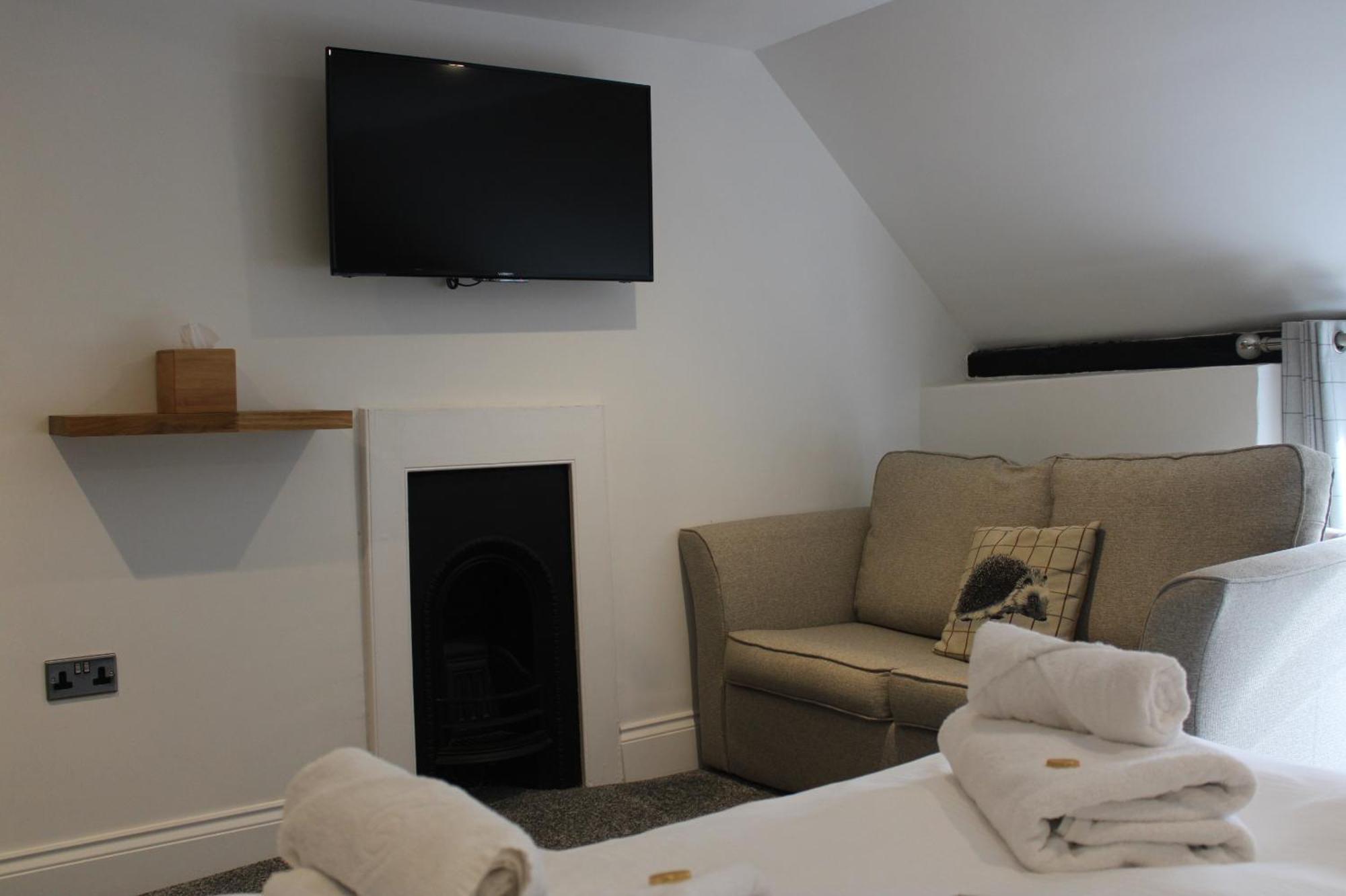 The White Lion Bed & Breakfast Вентнор Екстериор снимка